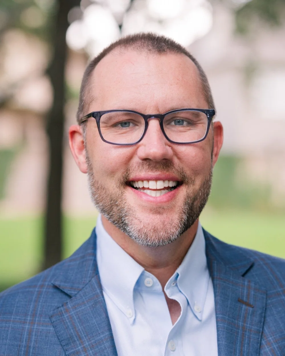 Headshot of David L. Hollon
